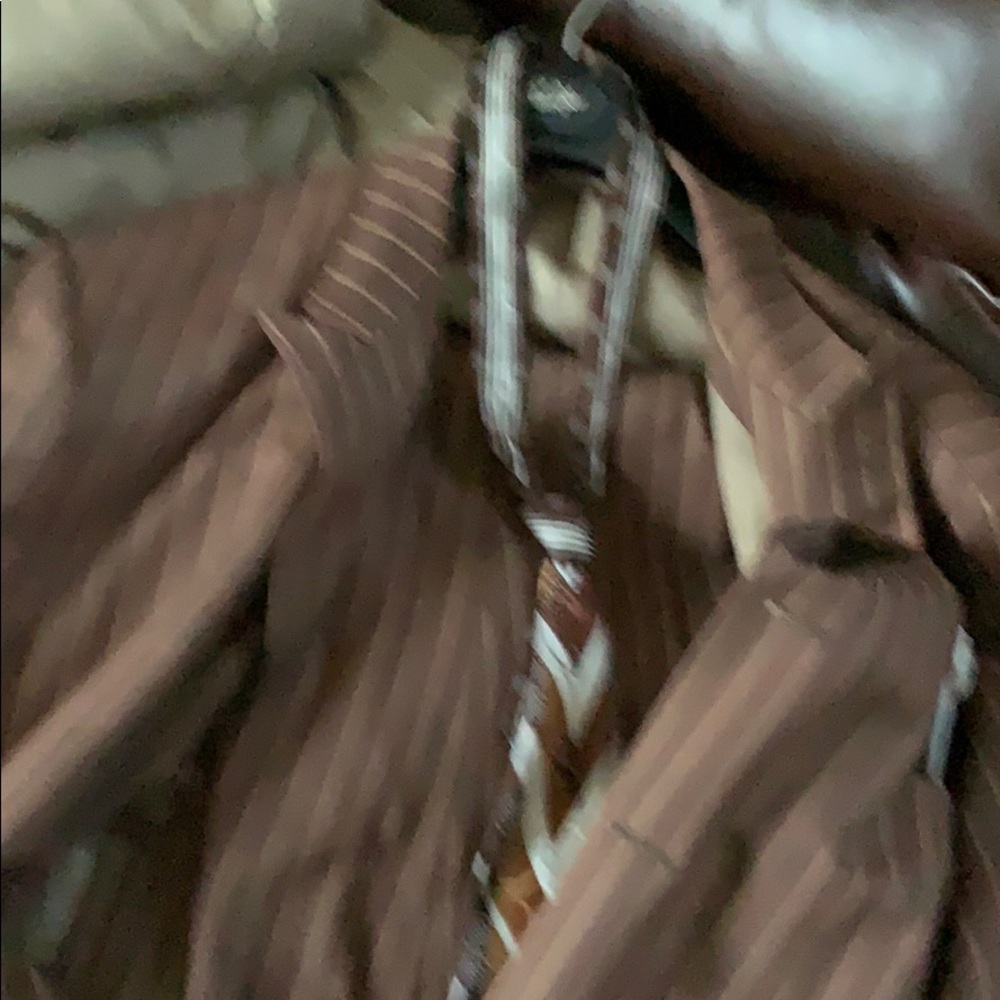 Men’s suit nice brown stripe